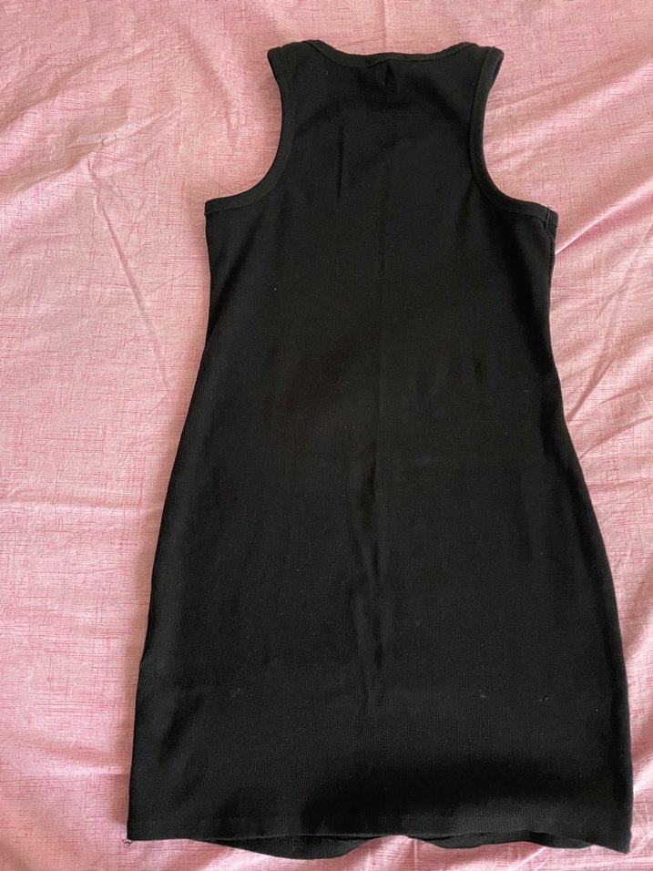 Siyah Yüksek Yakalı Kolsuz Midi Elbise - Görsel 2