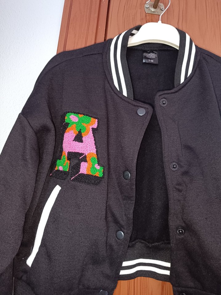 Siyah Ceket - Görsel 2