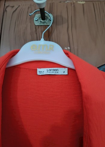 Kırmızı Uzun Kollu Düğmeli Kadın Gömlek - Görsel 4