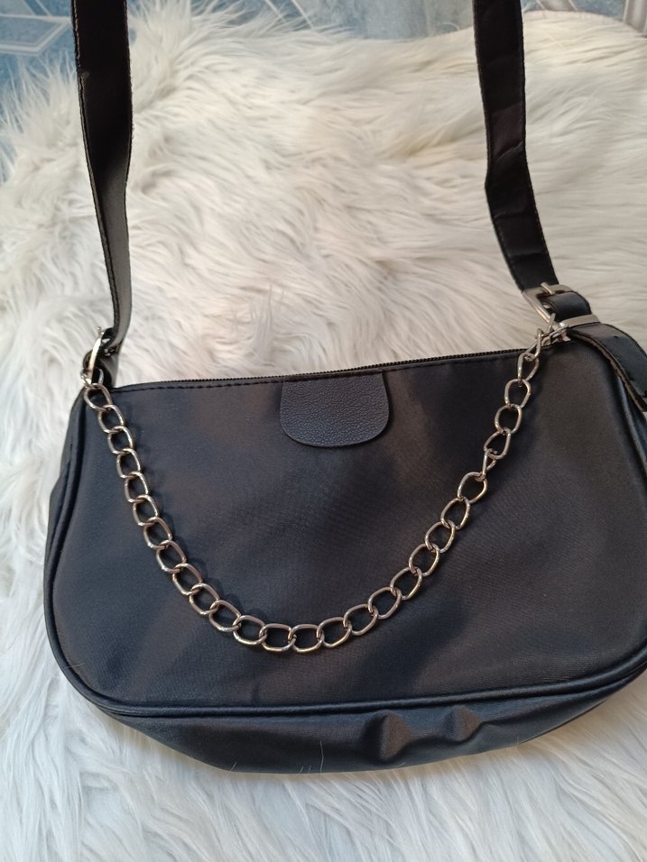 Zincir Detaylı Deri Kadın Çanta - Görsel 3