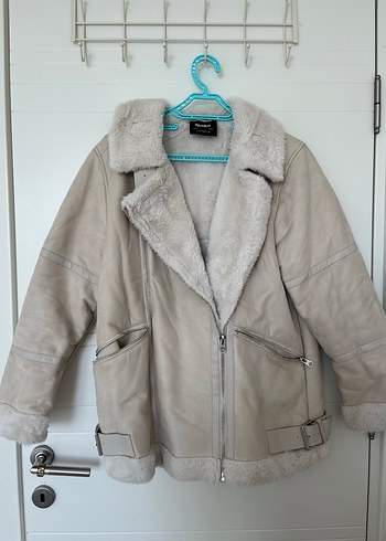 Pull and bear Kadın bej Süet Kürklü Midi Ceket