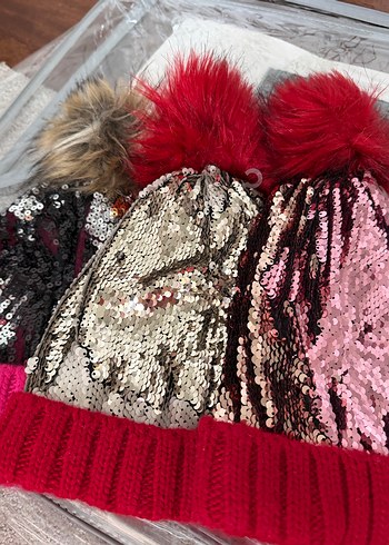 Renkli Payetli Kürklü Kadın Bere - Görsel 3