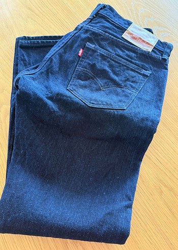 Levis Levi S Koyu Mavi Denim Jean