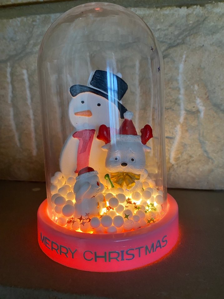 Renkli Pembe Noel Temalı Kar Küresi Figürü - Görsel 2