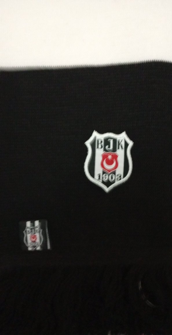 Beşiktaş Nakışlı Siyah Gri Erkek Atkı - Görsel 5