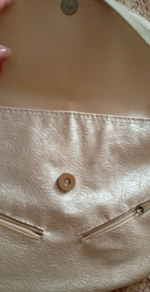 Beyaz Deri Kadın Çanta Fermuarlı - Görsel 3