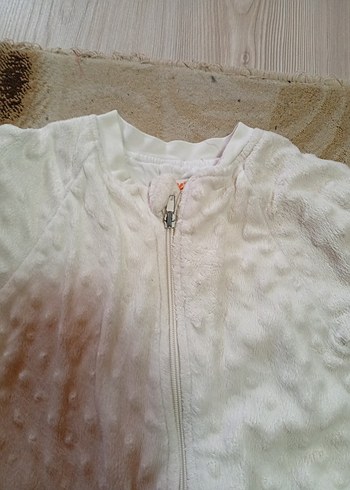 Beyaz Fermuarlı Bebek Tulumu - Görsel 3