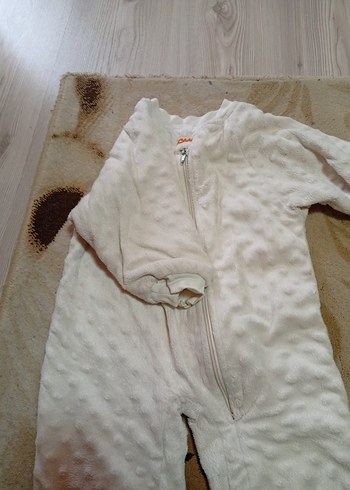 Beyaz Fermuarlı Bebek Tulumu - Görsel 5