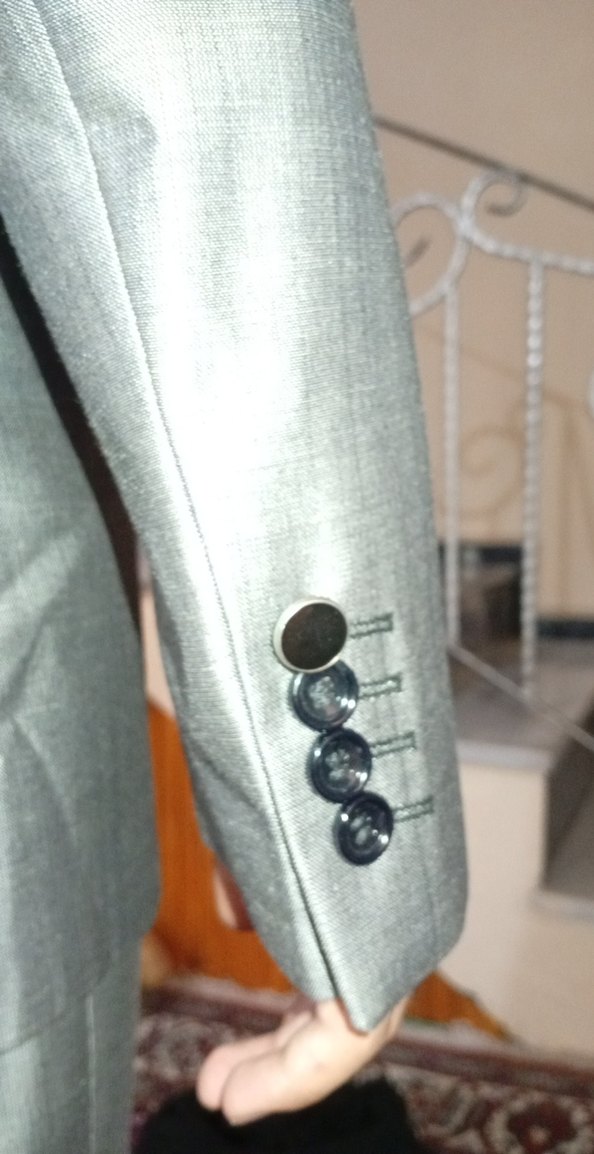 Gri Düğmeli Erkek Takım Elbise - Görsel 2