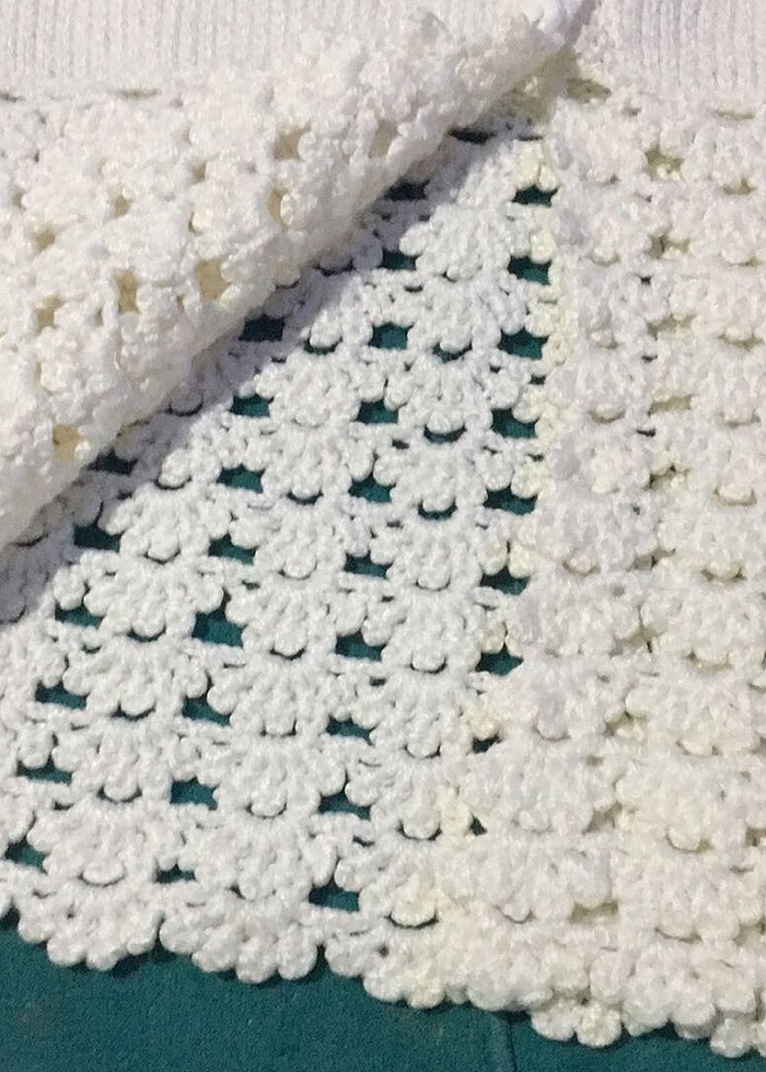 Tığ işi bebek hırka - Görsel 2