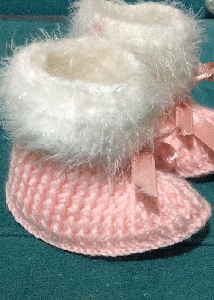 Örgü bebek bot - Görsel 3