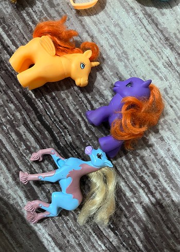 Renkli Üçlü At Figürleri - Görsel 4