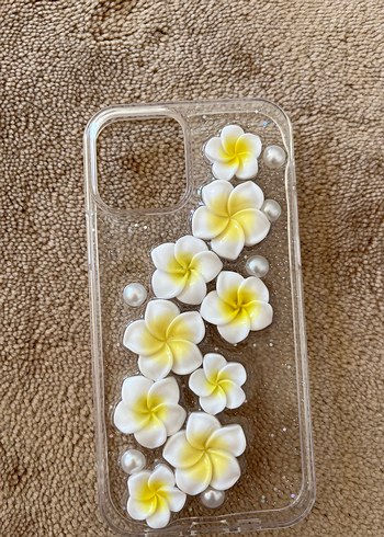 Boncuklu Bohem Tarzı Beyaz Telefon Kılıfı