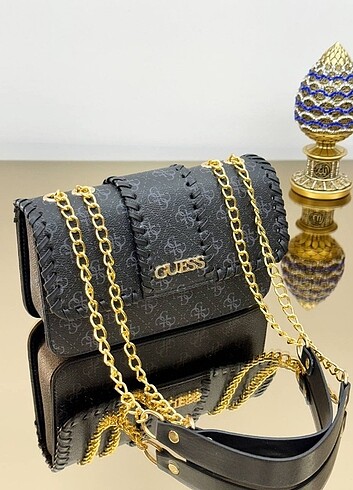 GUESS ÇANTA