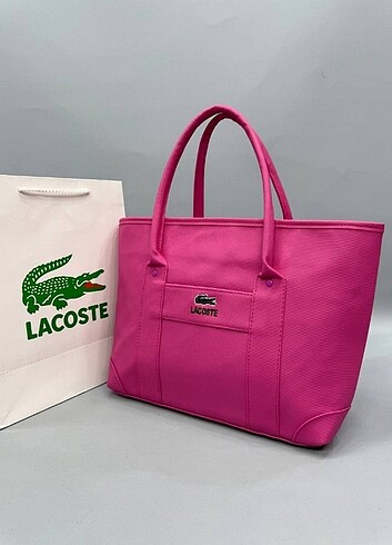 LACOSTE Ölçüler 30 x 45 cm