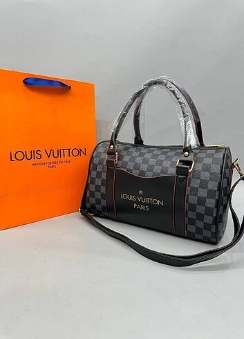 LOUIS VUITTON ÖLÇÜLER 20 x 33 cm