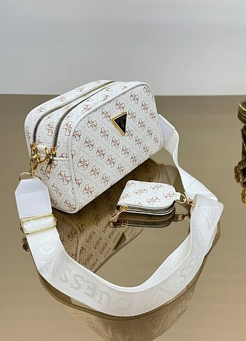 Guess GUESS 2 GÖZLÜ BAGET - DİĞER MODELLER İÇİN SOLA KAYDIRINIZ