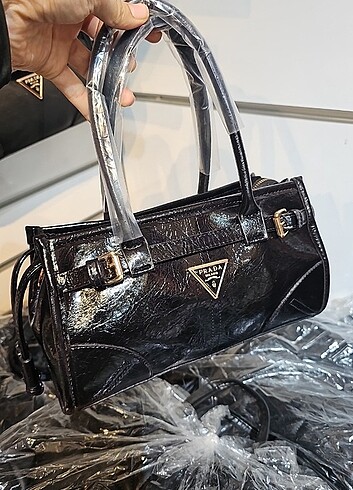 PRADA DERİ MODEL