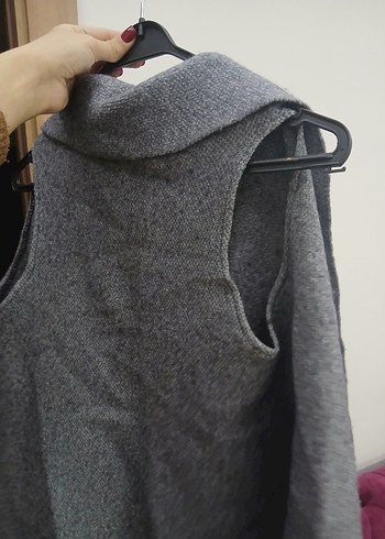 Gri Yünlü Yüksek Yakalı Süveter - Görsel 3