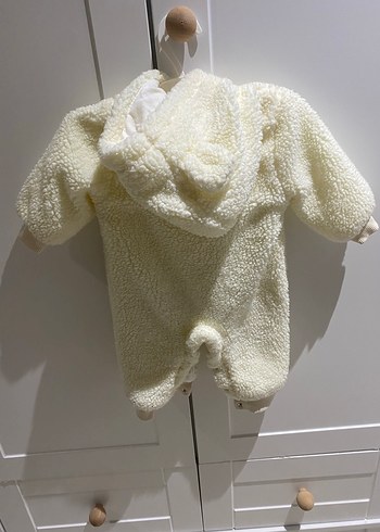 Kız Bebek Beyaz Kürklü Tulum - Görsel 6