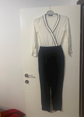 Kadın Beyaz Kruvaze Yaka Uzun Kollu tulum - Görsel 2