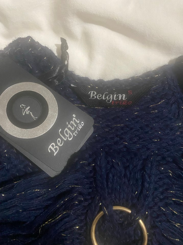 Kadın Lacivert Örgü Sırt Detaylı Kazak - Görsel 3