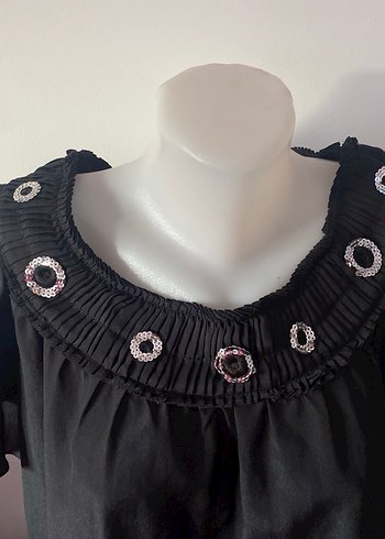 Koton marka İş Kadınları İçin Siyah Nakışlı Gömlek - Görsel 2