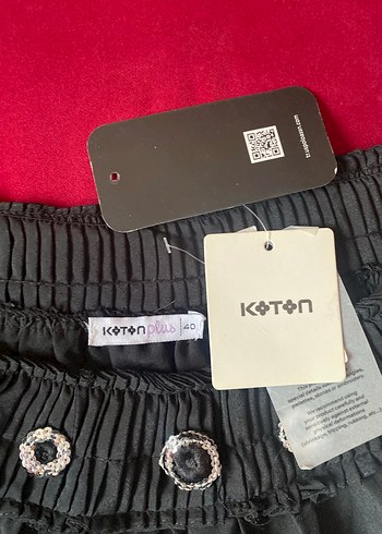 Koton marka İş Kadınları İçin Siyah Nakışlı Gömlek - Görsel 3