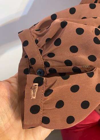 Kahverengi Puantiyeli Kadın gömlek - Görsel 8