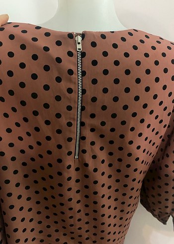 Kahverengi Puantiyeli Kadın gömlek - Görsel 3