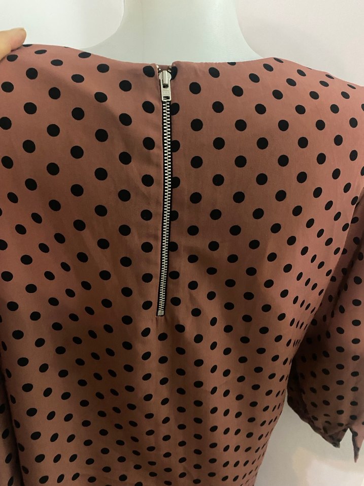 Kahverengi Puantiyeli Kadın gömlek - Görsel 3