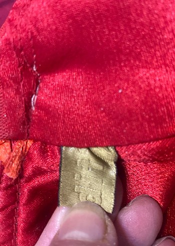 Kırmızı  ince askılı Uzun Hint Desenli abiye - Görsel 7