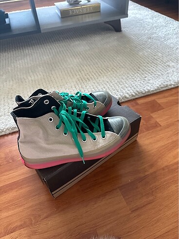 38 Beden ORİJİNAL CONVERSE