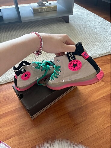 38 Beden çeşitli Renk ORİJİNAL CONVERSE