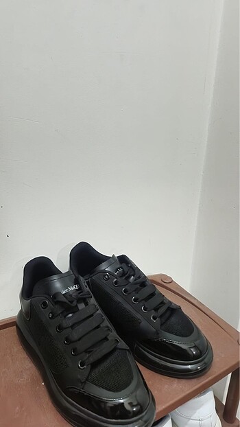 42 Beden Alexander Mcqueen