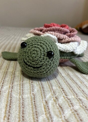 Amigurumi Çiçek Kaplumbağa