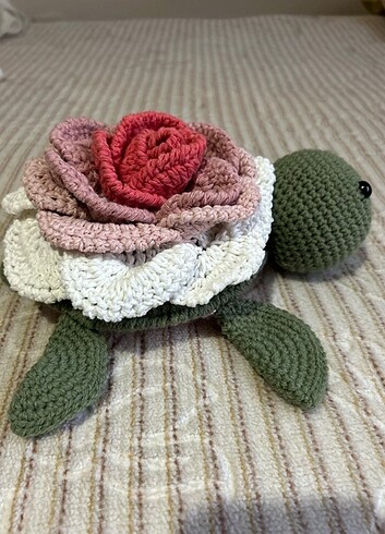 Diğer Amigurumi Çiçek Kaplumbağa
