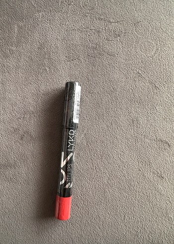 Koyu Kırmızı Ruj Kalemi - Görsel 2