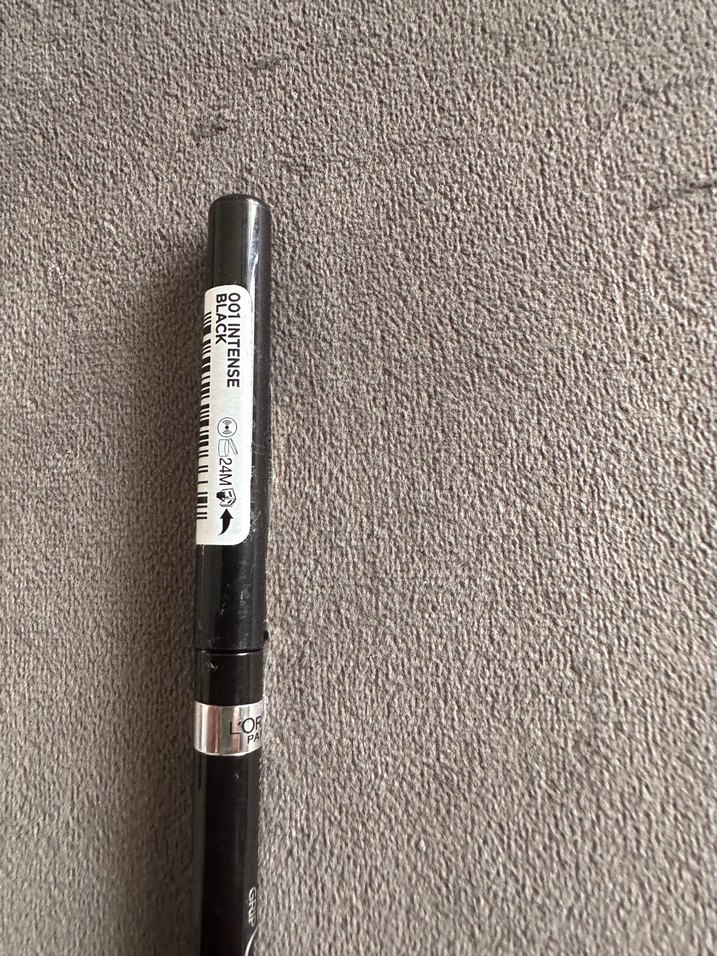 Parlak Siyah Göz Kalemi - Görsel 2