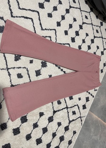 Koyu Pembe Tüy Detaylı Desenli Bebek Kız Takımı - Görsel 3