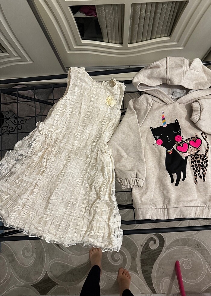 Özel gün elbise +sweatshirt - Görsel 2