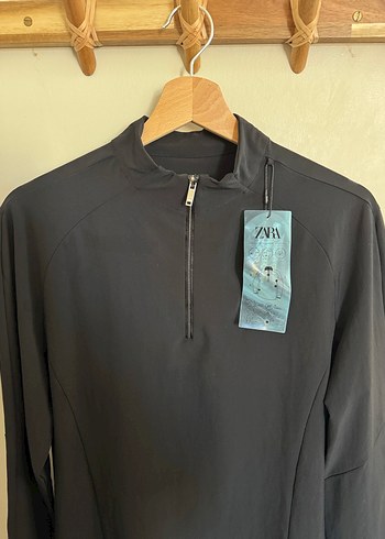 ZARA, Siyah Spor Tişörtü - Görsel 4