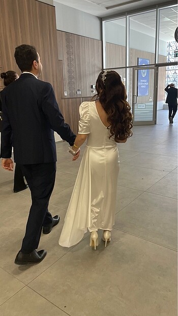 Diğer Saten Nikah Elbisesi
