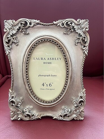 Laura Ashley Çerçeve