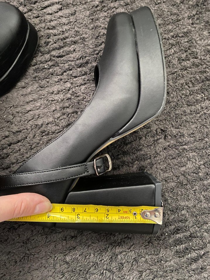 Siyah kalın topluklu tokalı platform topuklu - Görsel 4