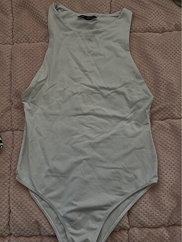 zara kolsuz çıt çıtlı body