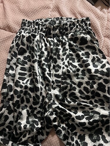 s Beden siyah Renk leopar desen