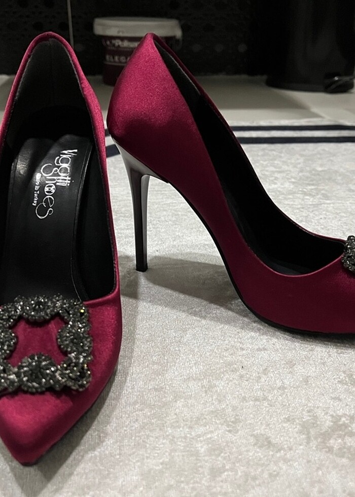 Topuklu ayakkabı - Görsel 2