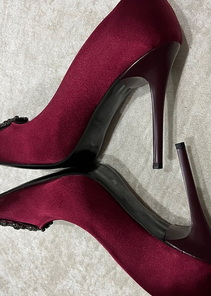 Topuklu ayakkabı - Görsel 3