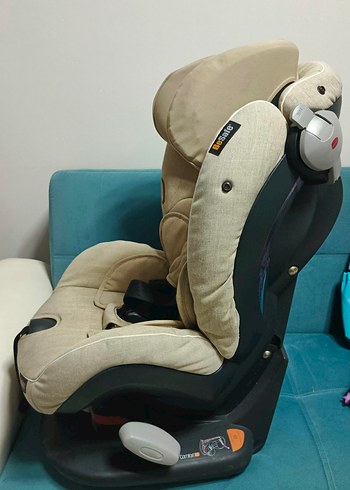 9- 18 kg Beden ten rengi Renk Besafe İzi Comfort X3 Bej Çocuk Oto Koltuğu